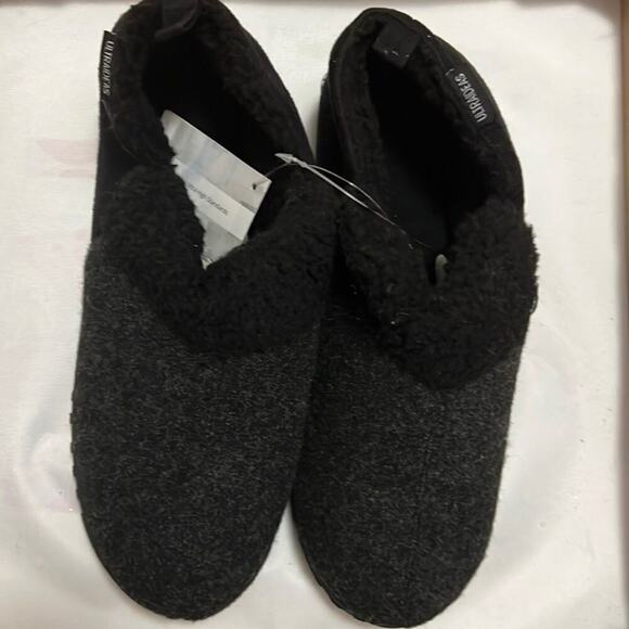 NWT ULTRAIDEAS MOCCASINS SLIPPERS SIZE 13 - Picture 2 of 7